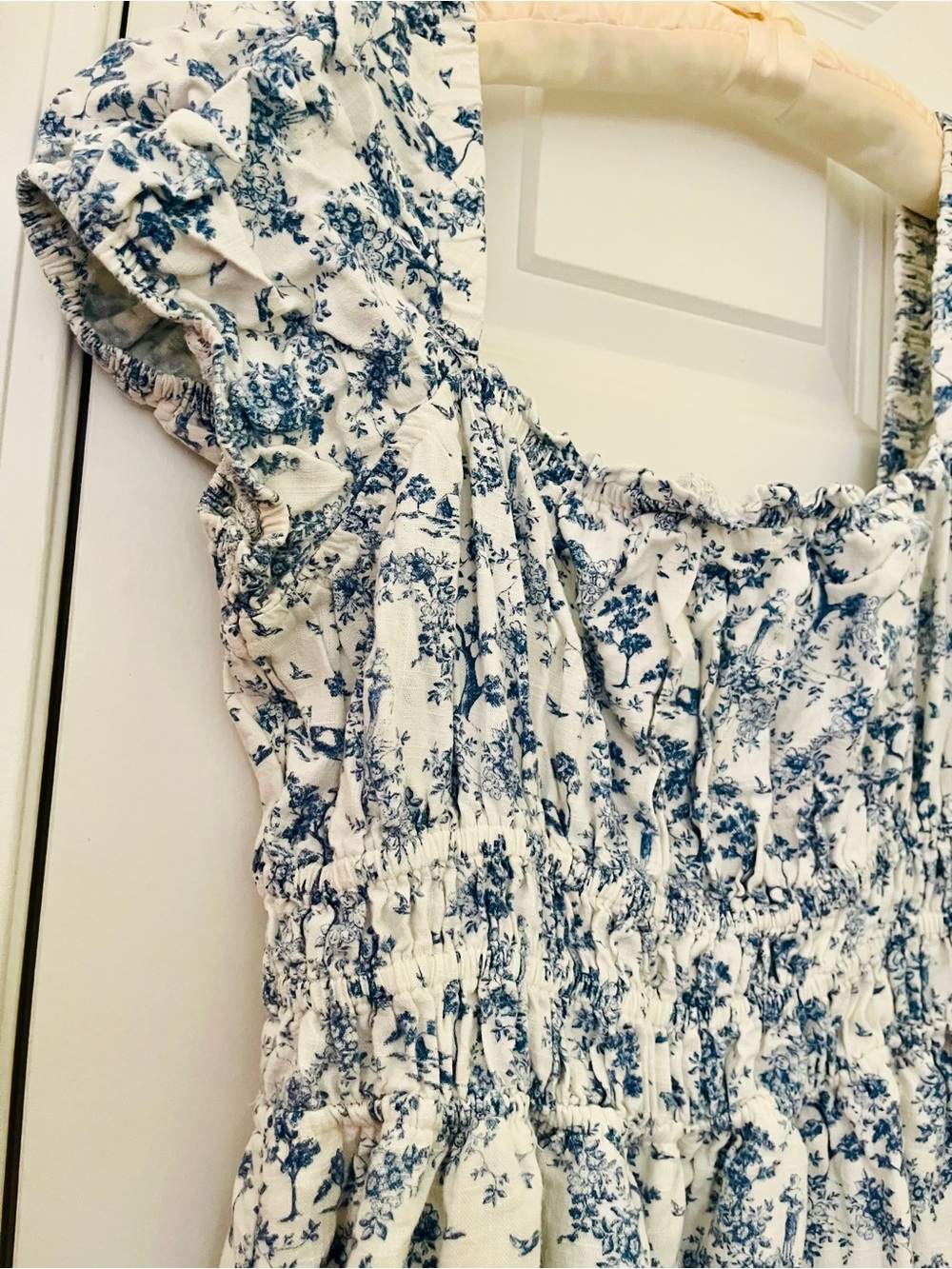 H&M Linen Blend Dress with Blue and White Toile Floral Print - Picture 2 of 7